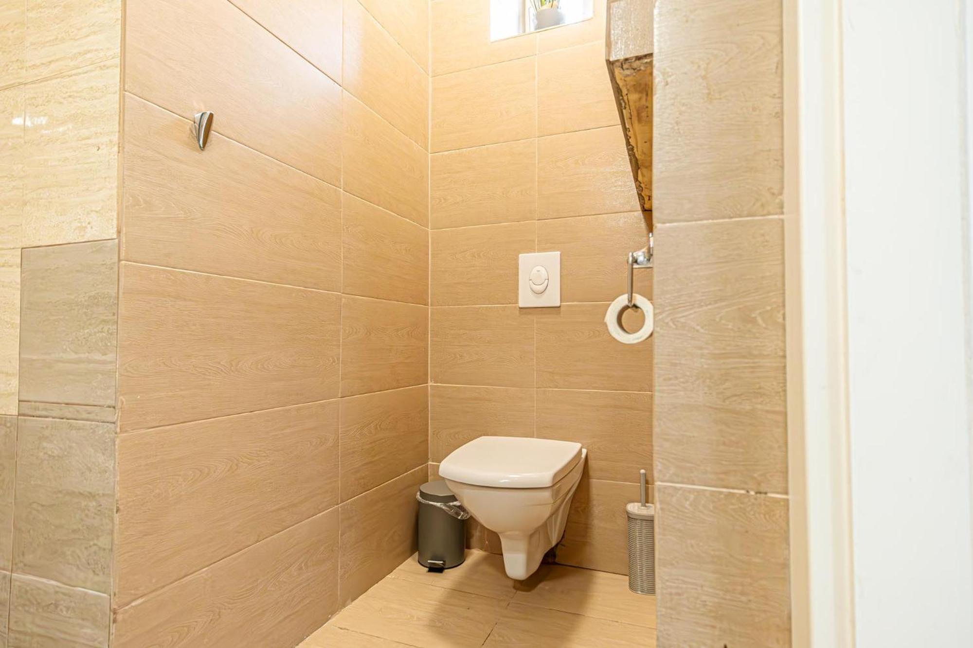 Simple Apt W Full Kitchen Wiener Stadthalle エクステリア 写真